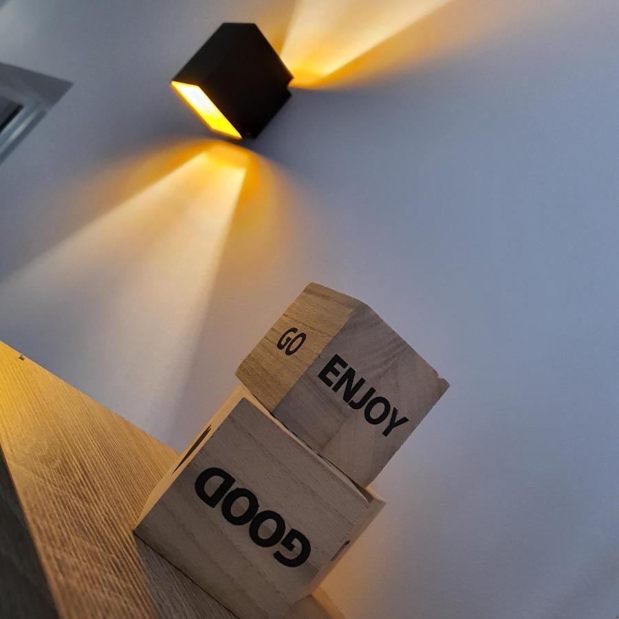 Apartment Aron Trogir Eksteriør bilde