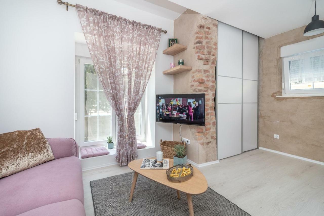 Apartment Aron Trogir Eksteriør bilde