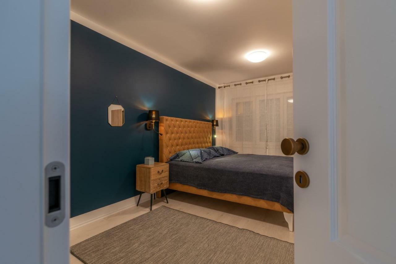 Apartment Aron Trogir Eksteriør bilde