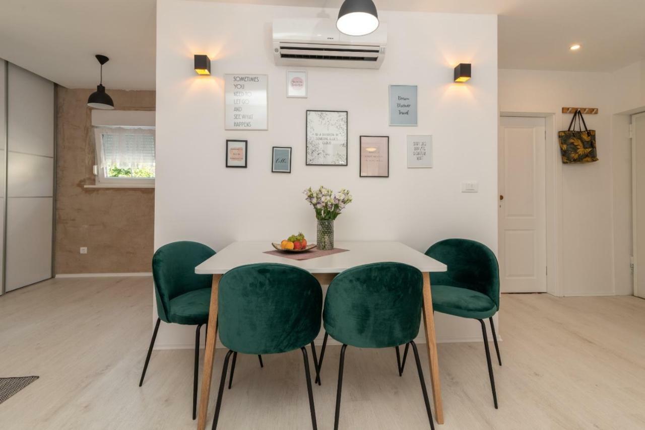 Apartment Aron Trogir Eksteriør bilde